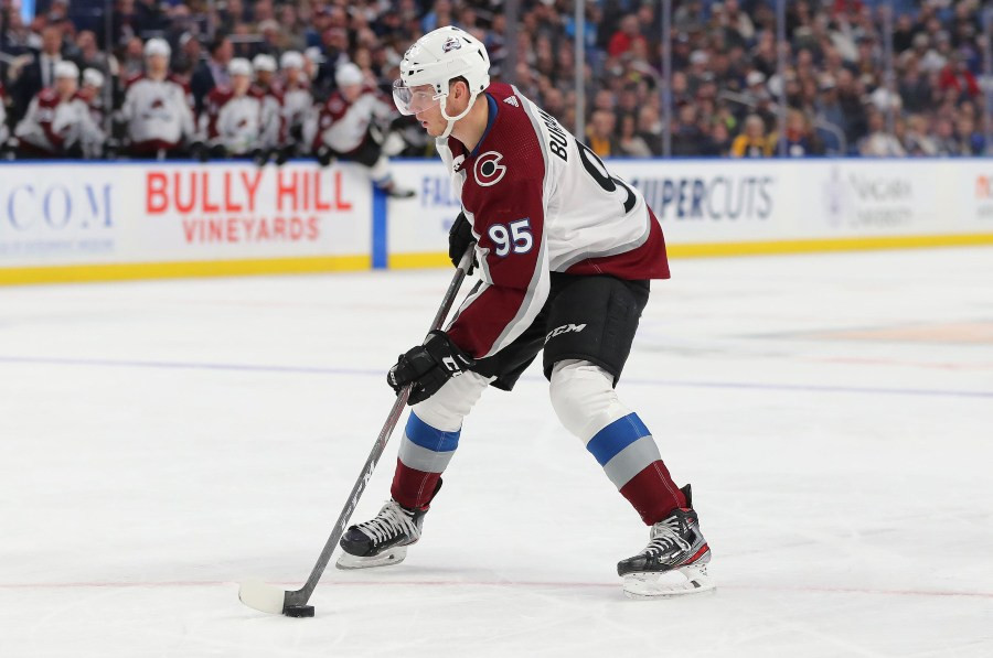Burakovsky Boost Could Help Colorado - partycasino
